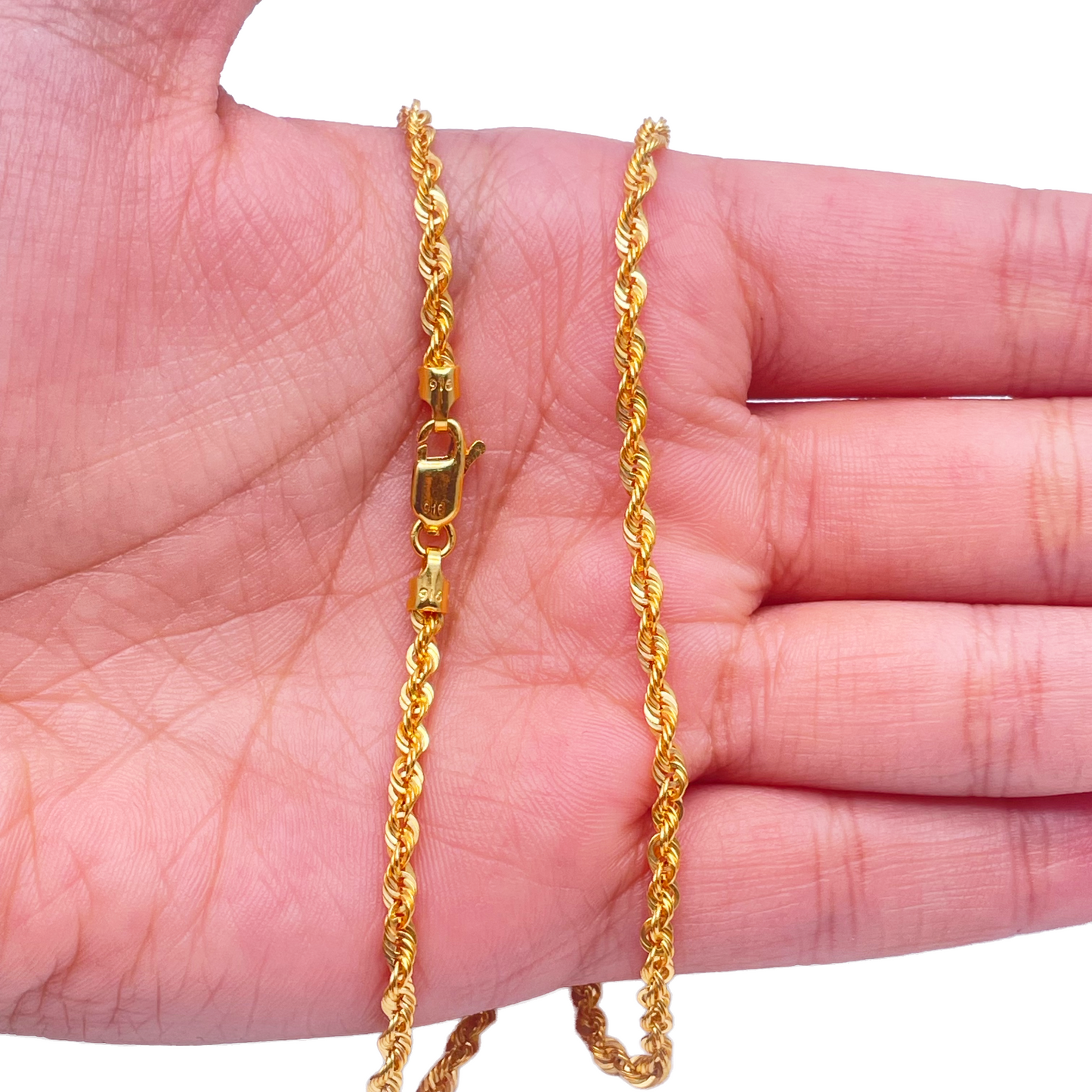 22ct Yellow Gold Lightweight Hollow Rope Chain Necklace 22 inches 2.6mm Width