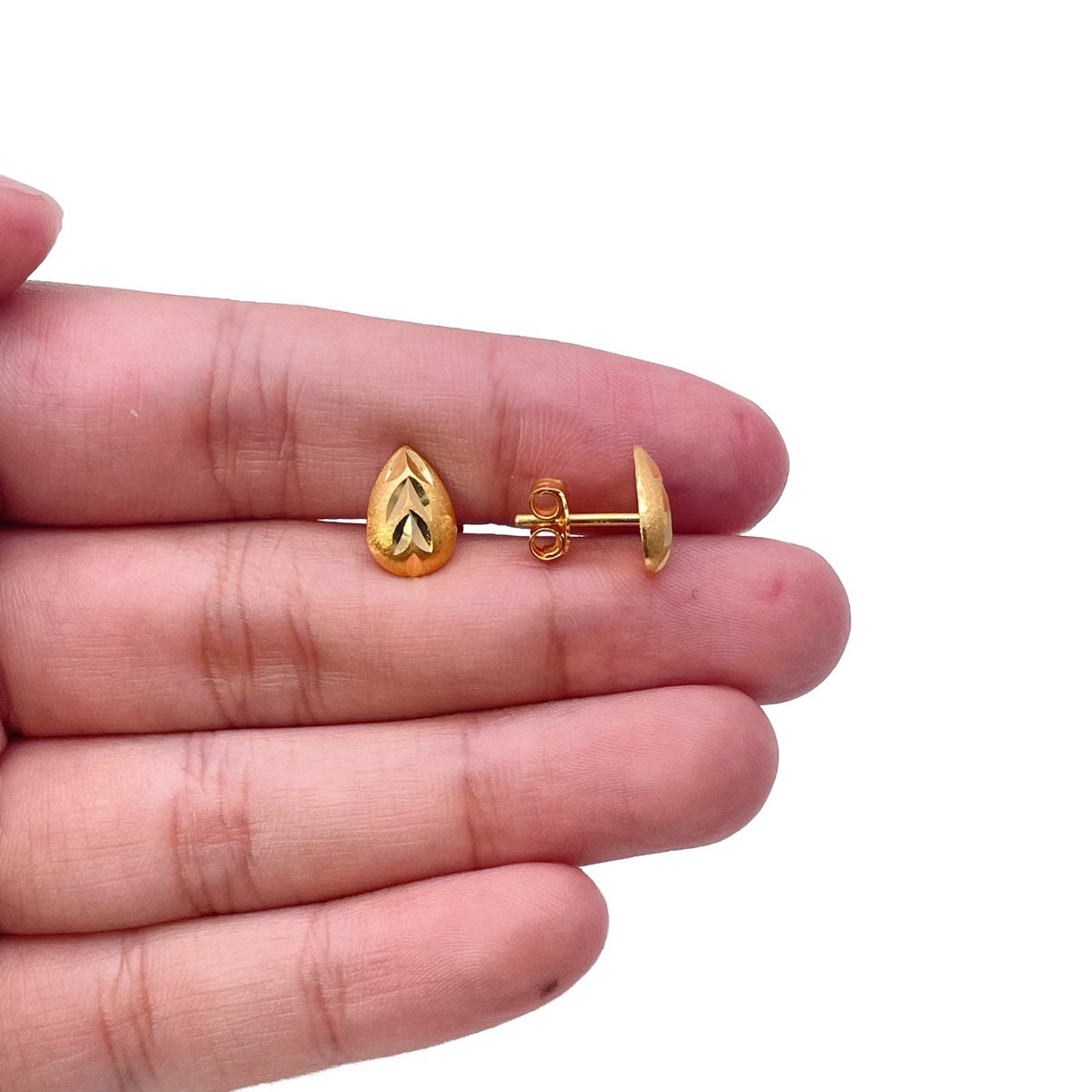 22ct Yellow Gold Diamond Cut Teardrop Stud Earrings Satin Finish