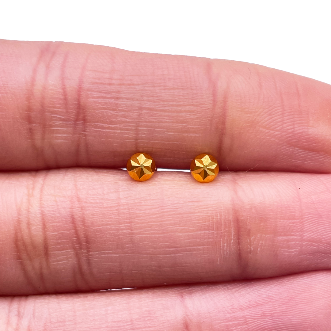 Boucles d'oreilles enfant en or jaune 22 carats, coupe diamant, motif fleur, boules rondes 3,6 mm