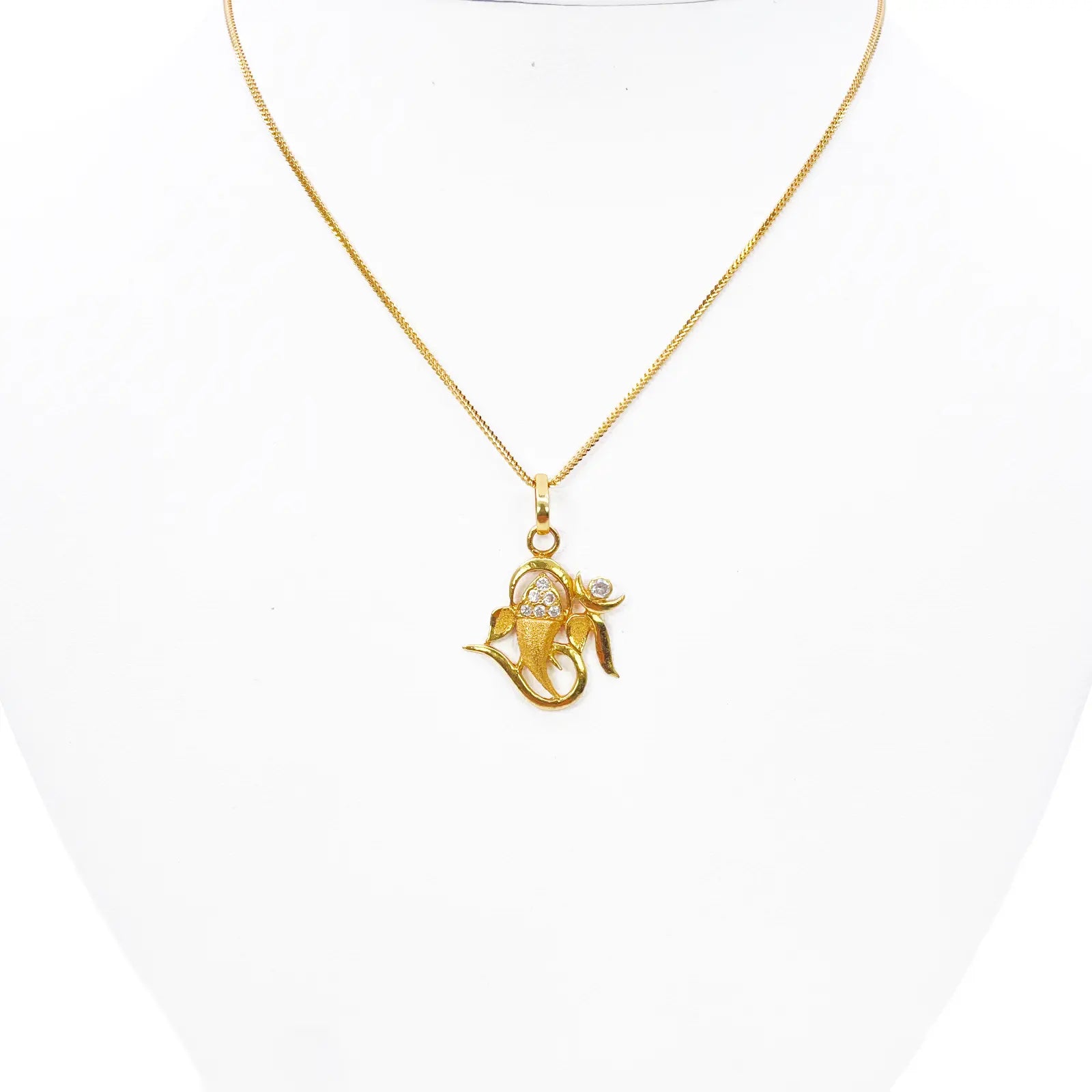 22ct Yellow Gold Beautiful High Polished & Matt Ganesha Pendant 22mm Length  Pendant