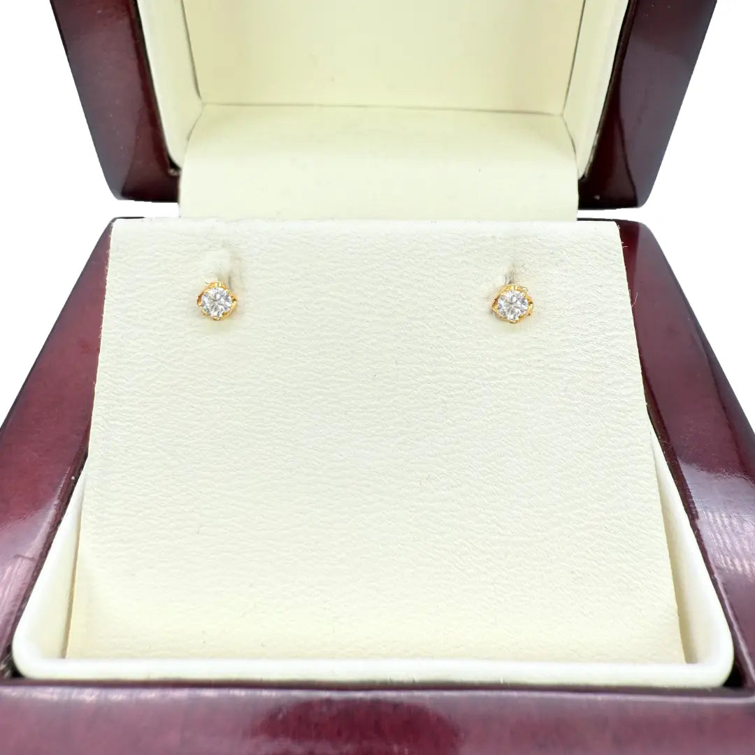 22ct Yellow Gold Children's Stud Earrings, Tragus, Helix Or 2nd Lobe (2.5/3.0mm) 