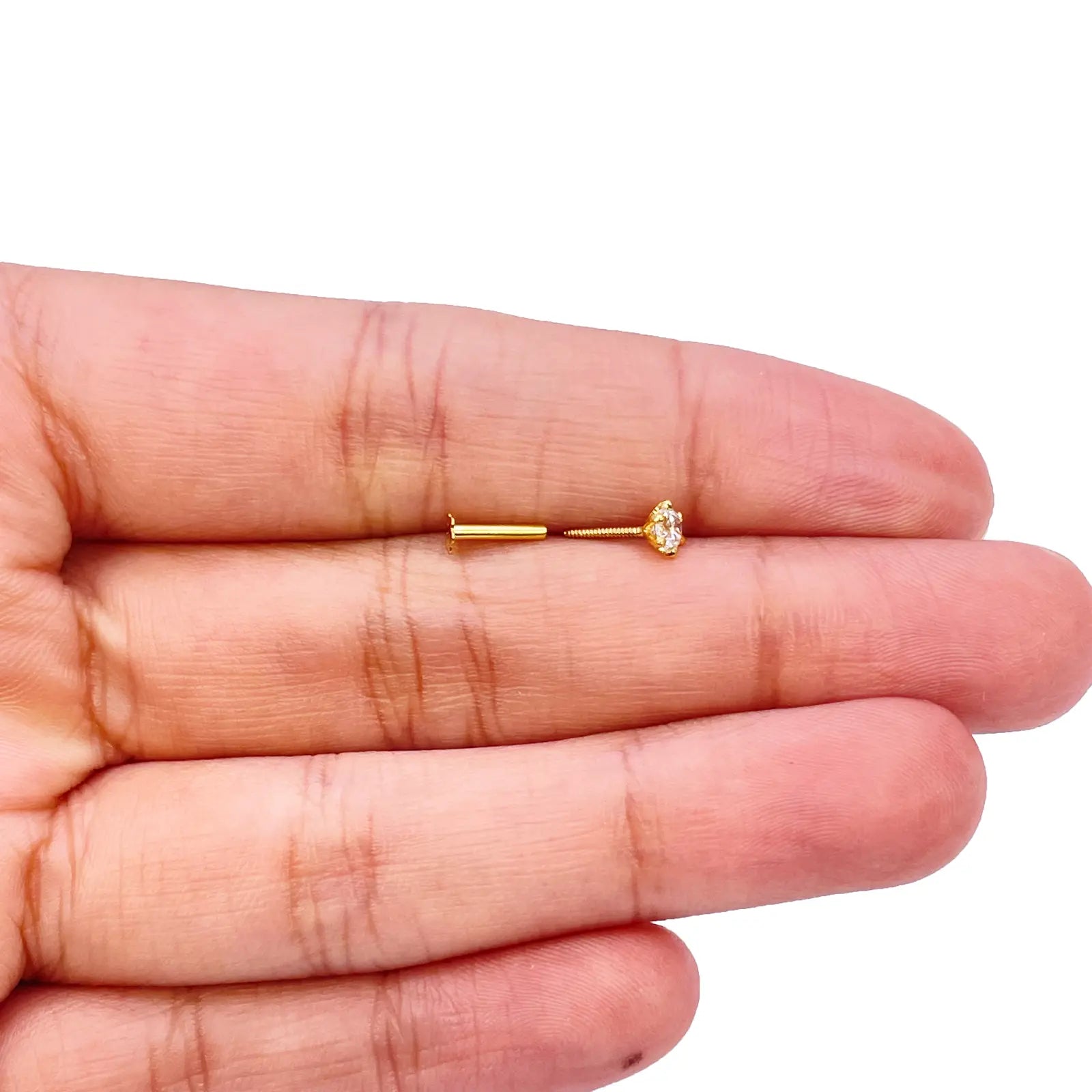 22ct Yellow Gold Six Claw Cubic Zirconia Prong Nose Stud/Pin 3.5mm Length 