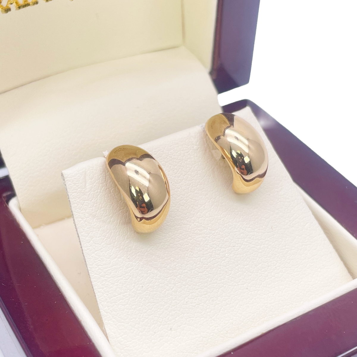 Boucles d'oreilles minimalistes et chics en or jaune 18 carats poli