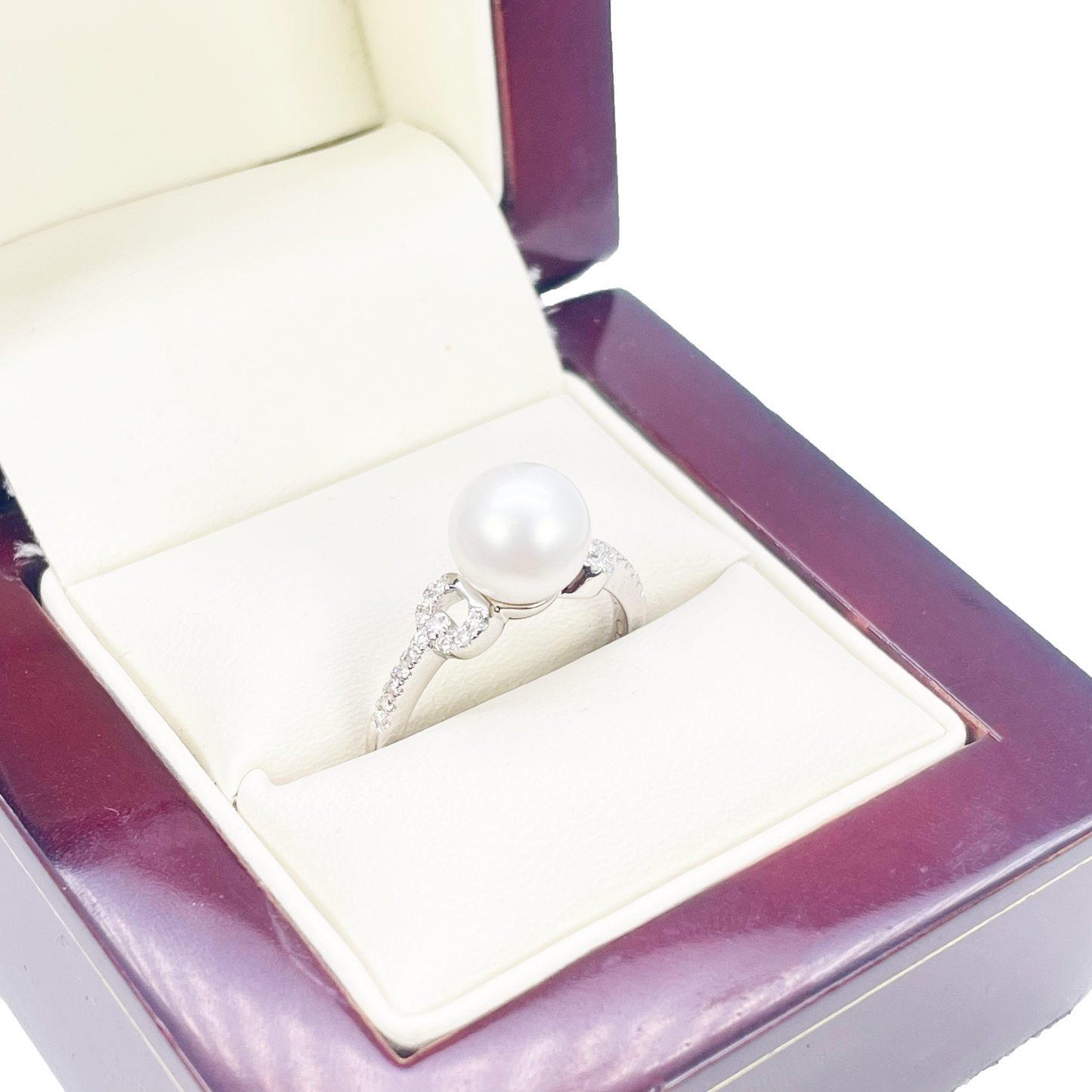 18 Karat Gold Süßwasserperle Diamantring Natur Rund 0,10 Karat