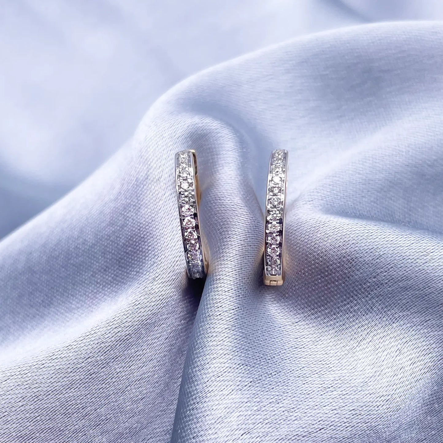 18ct Yellow Gold Natural Diamond Pair of Hoop Huggies Earrings 0.22ct 